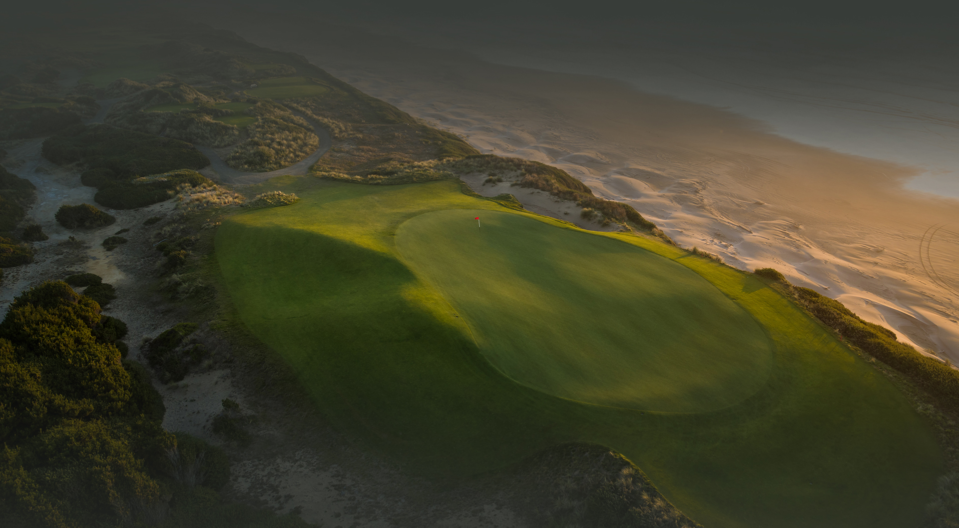 Links golf beside the Pacific Ocean at Bandon Dunes